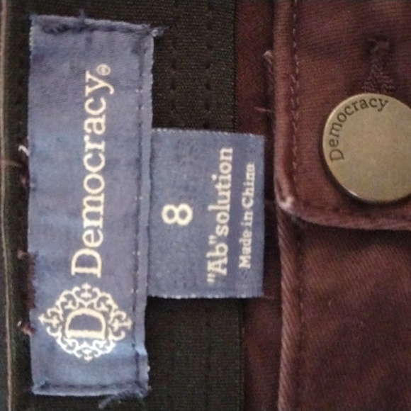 Democracy ab solutions Cabernet colored cropped utility pant - Picture 8 of 8